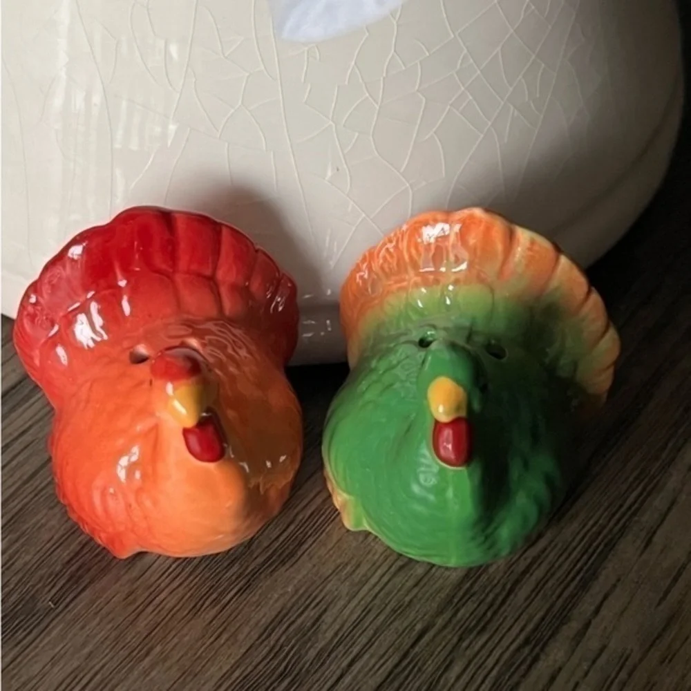 MINI 🦃 Salt &‎ Pepper